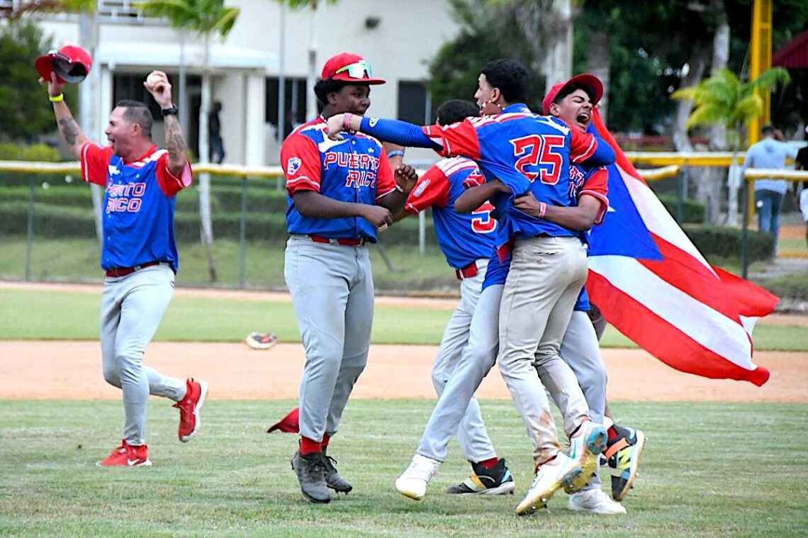 Puerto Rico venció, 5-4, a la Republica Dominicana en la final del premundial. (Foto: Béisbol Juvenil de Puerto Rico Facebook)