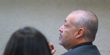 Alcalde de Ponce, Luis Irizarry Pabón, en el Tribunal de Ponce. (Foto: Jason Rodríguez Grafal)