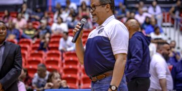 Marcos Martínez, apoderado de las Cangrejeras de Santurce en la LVSF. (Foto suministrada)