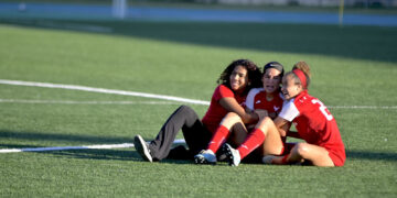 Las Jerezanas eliminaron a las campeonas Juanas. (Foto: Luis F. Minguela / LAI)