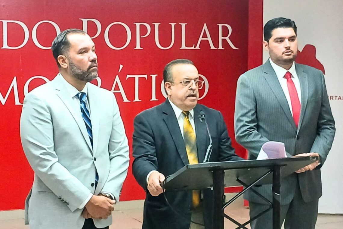 Gerardo Cruz, Manuel Calderon y Ernesto Cabrera. (Foto suministrada)