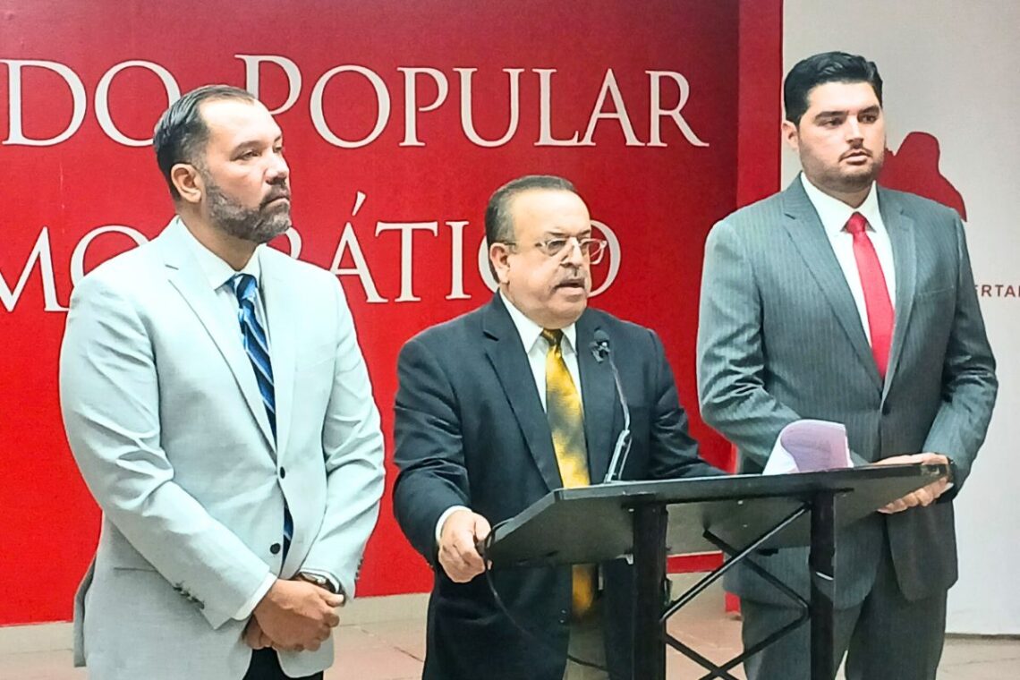 Gerardo Cruz, Manuel Calderon y Ernesto Cabrera. (Foto suministrada)