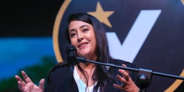 Lillian Aponte Dones, comisionada electoral del Movimiento Victoria Ciudadana. (Foto tomada de Facebook)