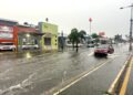 Inundación en la avenida Tito Castro en Ponce el martes, 7 de mayo. (Foto: Municipio de Ponce)