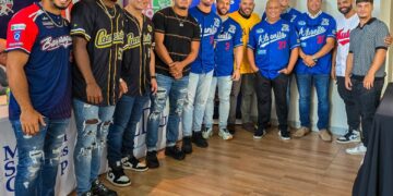 Jugadores del Equipo Caribe (Foto por Carmen Tita Pérez)
