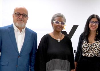 Rafael Bernabe Riefkohl, Ana Irma Rivera Lassén y Mariana Nogales Molinelli. (Foto: CyberNews)