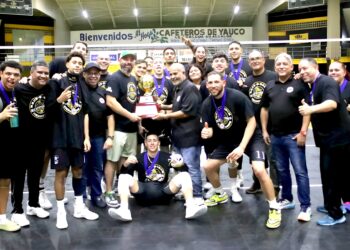Los Cafeteros de Yauco consiguieron el “back to back” en la Liga Puertorriqueña de Voleibol Superior. (Foto: LPVS / Facebook)