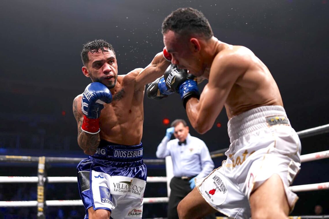 Oscar “El Pupilo” Collazo venció por decisión unánime a Gerardo Zapata. (Foto: Miguel Cotto Promotions)