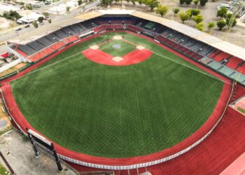 Estadio Francisco Paquito Montaner de Ponce. (Foto suministrada)