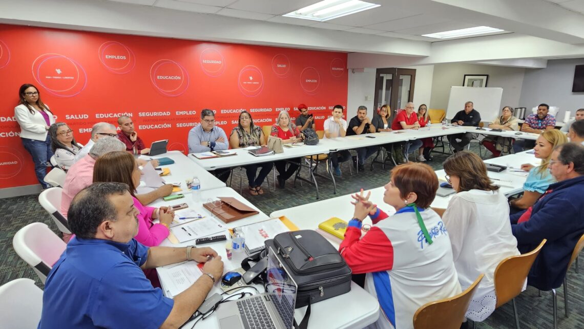 En la primera reunión participaron los candidatos y el liderato electoral de distritos de San Juan y Bayamón. (Foto suministrada)
