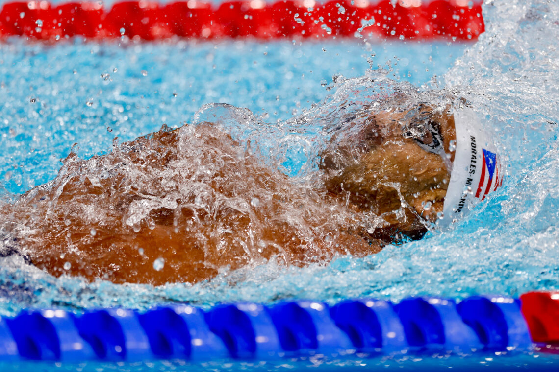 Yeziel Morales en los 100 metros dorso de París 2024. (Foto suministrada / COPUR)