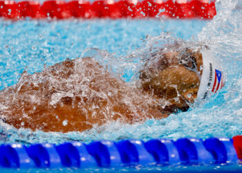 Yeziel Morales en los 100 metros dorso de París 2024. (Foto suministrada / COPUR)