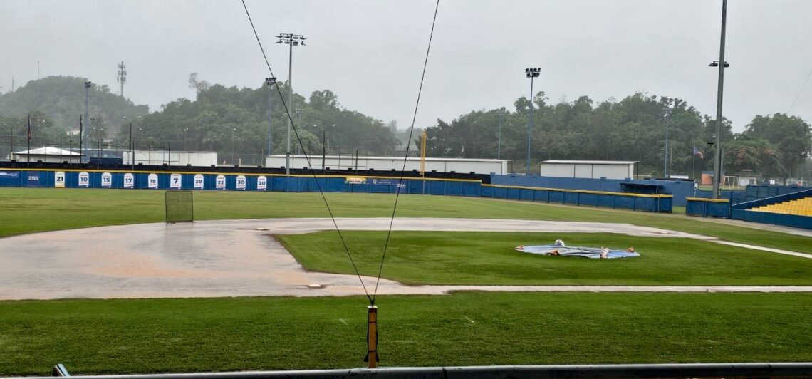 La lluvia impedirá la acción de la semifinal esta noche. (Foto suministrada)