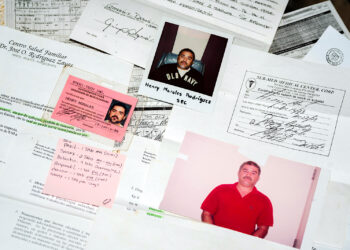 Documentos médicos, fotos y tarjetas de identificación de Henry Morales, quien enfrenta múltiples problemas de salud tras una exposición al óxido de etileno cuando trabajaba para la empresa Steri-Tech. (Foto: Esteban G. Morales Neris | CPI y Grist)