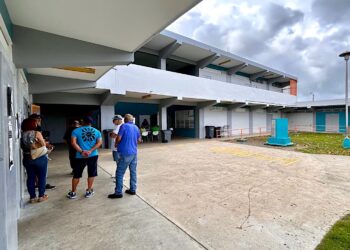 Escuela Inés María Mendoza, un de los cinco refugios que serán activados en Yauco. (Foto: Omar Alfonso, archivo)