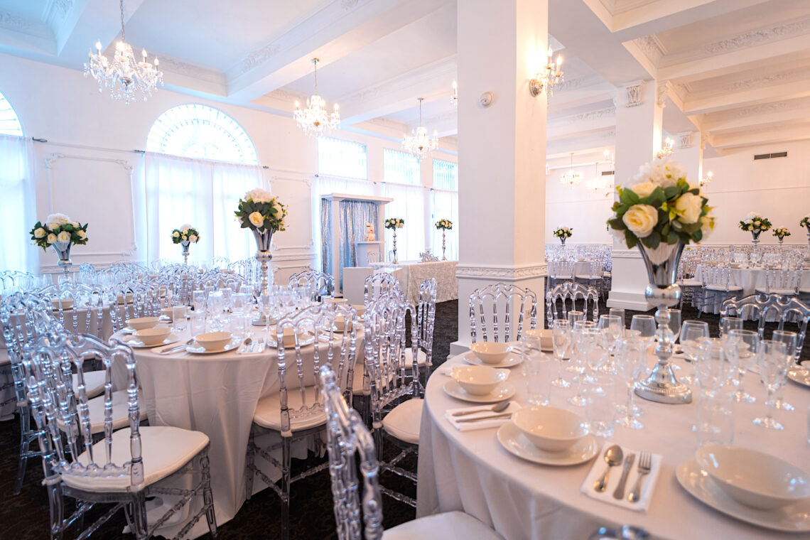 El Gran Salón ofrece todo lo necesario para suntuosas celebraciones nupciales del 50 a 150 invitados, al igual que paquetes atractivos para agasajar a cada uno de los presentes con cocteles, banquetes, decorados sofisticados y cualquier pedido especial, con lo último en tendencias. (Foto: Noel Garayúa)