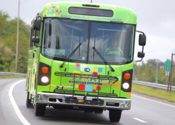 El Sistema Integrado de Transportación del Sur (SITRAS) ofrecerá transportación gratuita a las personas que deseen llegar al refugio. (archivo)