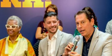 Juan Dalmau Ramírez, candidato a gobernador; Manuel Natal Albelo, candidato a alcalde de San Juan; y Ana Irma Rivera Lassén, candidata a comisionada residente de Puerto Rico en Washington D.C. por la Alianza de País. (Foto: Patria Nueva / Facebook)