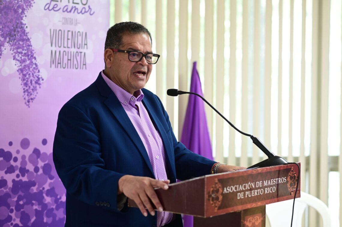 Presidente de la Asociación de Maestros de Puerto Rico (AMPR), Víctor Manuel Bonilla Sánchez. (Foto suministrada)