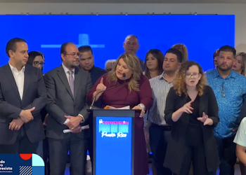 La candidata a la gobernación se dirige a la prensa durante la Convención del PNP. 
(Captura de pantalla)