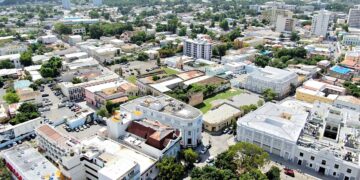Ponce Onboarding es un programa de desarrollo económico que busca crear una atmósfera que impulse la inversión de capital privado para el establecimiento de negocios y para revitalizar la economía local. (Foto: Enzo Delgado Torres / archivo)
