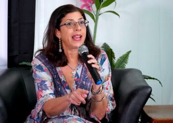 “Las organizaciones de derechos de las mujeres fueron fundamentales porque es ahí que yo me planteo por primera vez, no se me había ocurrido en la vida, asumir una candidatura política", sostuvo la legisladora.