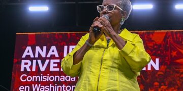 “Juan no va solo a la gobernación. Yo sé que mucha gente, cuando habla de que apoya a la Alianza, piensan en Juan Dalmau nada más. Si ustedes hacen eso, lo dejan solo”, dijo Rivera Lassén. (Foto: Movimiento Victoria Ciudadana / Facebook)