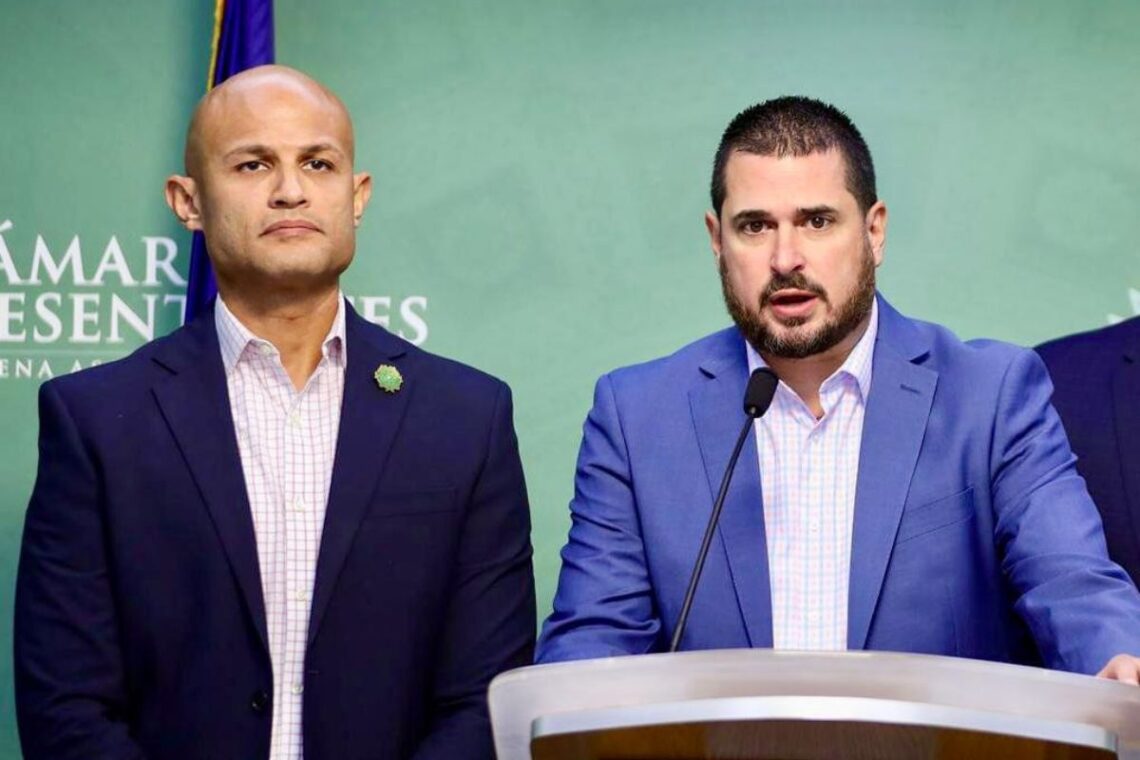 Domingo Torres García y Ángel Fourquet Cordero aseguraron que si el gobernador declina la petición, pedirán a Jenniffer González que incluya este proyecto como prioritario. (Foto suministrada)