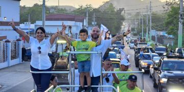 El alcalde anunció su victoria e inició una caravana que ya recorre calles y comunidades del centro urbano. (Foto Luigi Torres Facebook)
