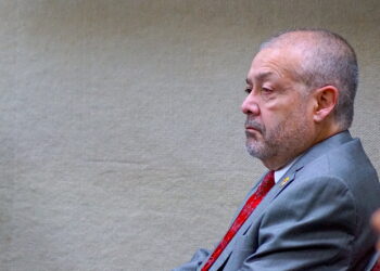 Irizarry Pabón continúa recluido, “pero estable”, aseguró su hijo, Luis Irizarry Fernández, a la alcaldesa interina de Ponce, Marlese Sifre Rodríguez.