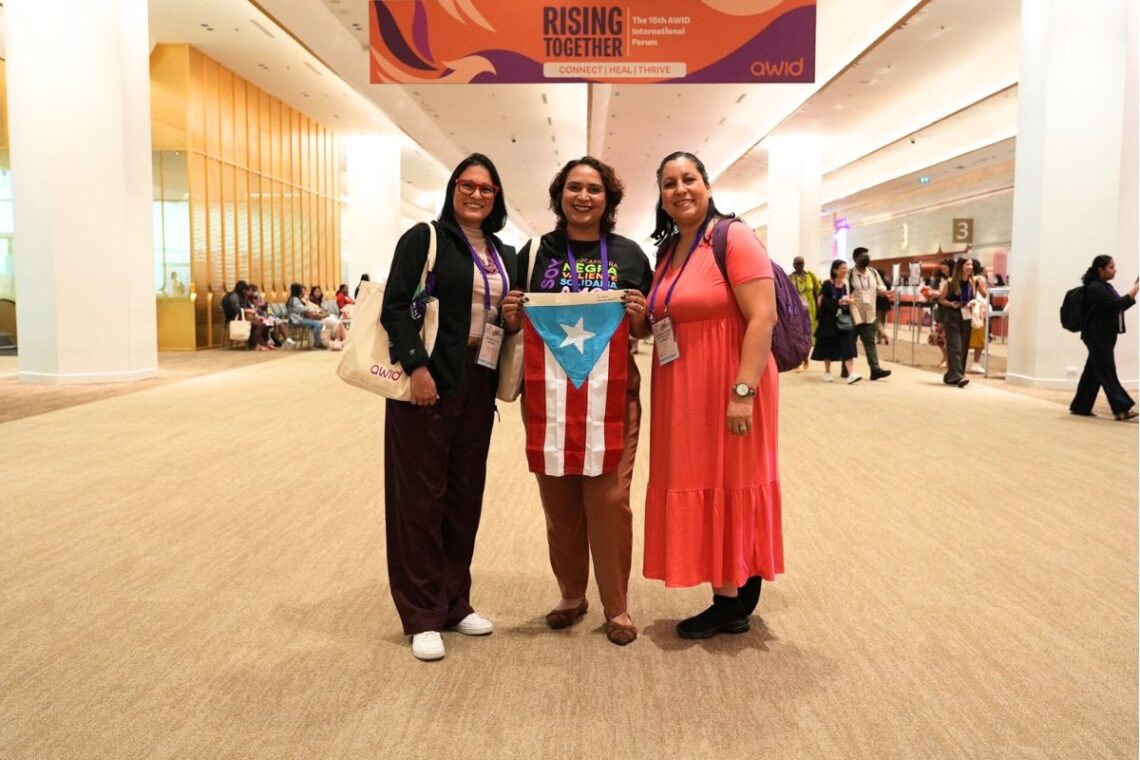 De izquierda a derecha, Tania Rosario Mendez, directora ejecutiva; Lourdes Inoa Monegro, directora Asociada; y Yamara Rodríguez, directora de Operaciones de Taler Salud. (Foto suministrada)