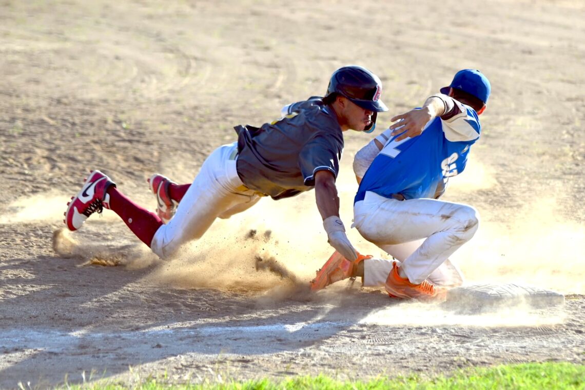 Gryphons y Búhos se enfrentarán en la final del béisbol de la LAI. (Foto: Luis F. Minguela)