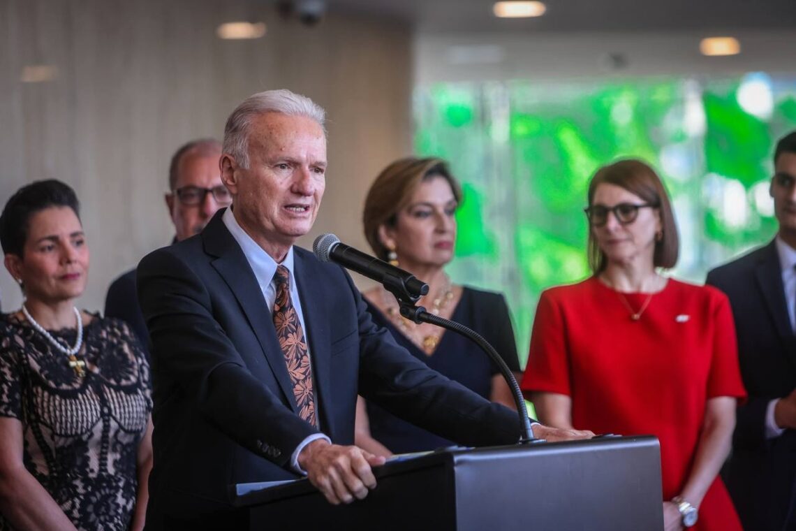 Ramón Luis Rivera Cruz, alcalde de Bayamón y presidente del Comité de Transición entrante.