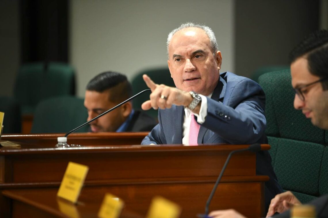 Víctor Parés Otero. (Foto: Cámara de Representantes)