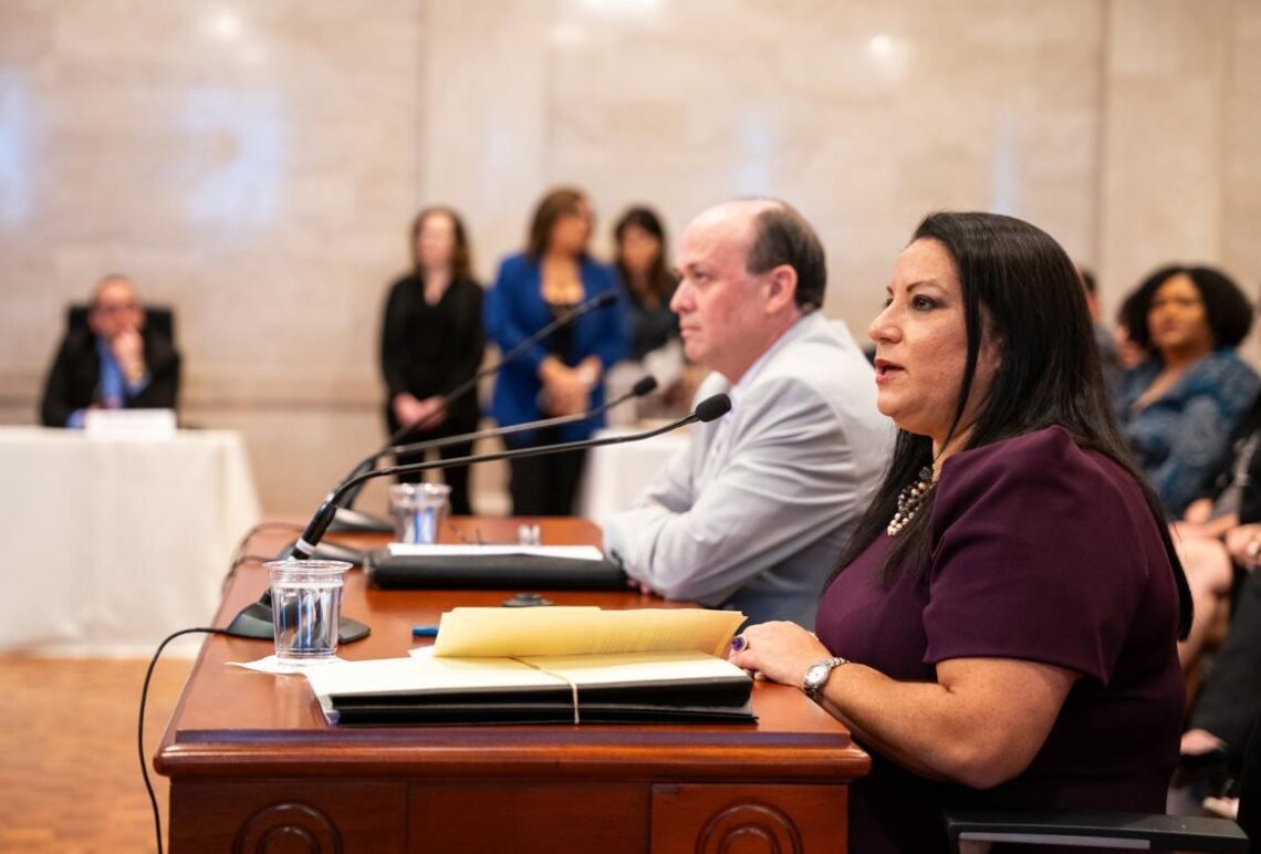La jueza Camille Rivera Pérez y el juez Raúl Candelario López comparecieron hoy al Senado. (Foto suministrada)