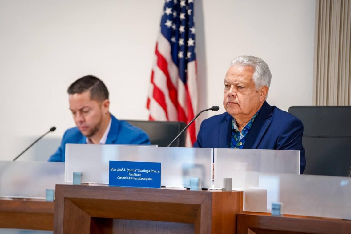 Presidente de la Comisión de Asuntos Municipales, el senador José Santiago Rivera. (Foto suministrada)