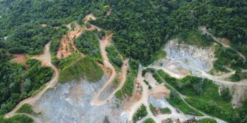 La Cantera Adjuntas es propiedad de Rafael Vélez Andújar, quien intenta expandir su operación con la adición de 50 cuerdas de terreno, para lo que el cambio de zonificación de suelos es un paso fundamental. (Foto suministrada)