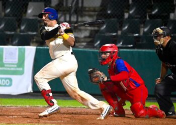 Luis Hernandez, de la Selección de Puerto Rico.