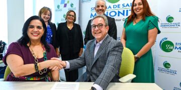 Como primer paso, Menonita anunció la concesión de 20 becas para empleados activos, quienes iniciarán estudios en EDP University como parte de un plan maestro para fortalecer servicios y consolidar ofrecimientos médicos de calibre mundial. (Foto: Sistema de Salud Menonita / FB)