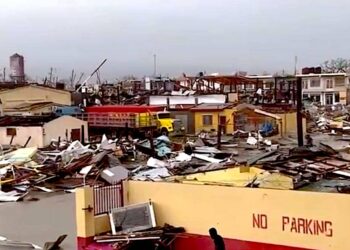 La destrucción provocada por el huracán Melissa en la zona de Black River, centro de la región de Saint Elizabeth, comienza a calibrarse. (Foto: Black River Fire Brigade)