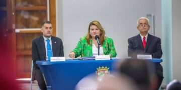 Foto: Jenniffer González Colón/Facebook