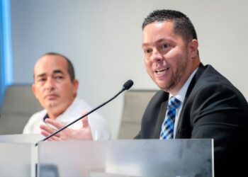 Senador Héctor González López. (Foto suministrada)