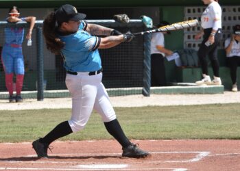 Kiara Irizarry campeona de bateo de la temporada 2025 del Béisbol Femenino