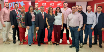 Nueva directiva de la Asociacion de Legisladores Municipales Populares. (Foto suministrada)