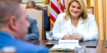 Jenniffer González Colón, gobernadora de Puerto Rico. (Foto: Jenniffer González Colón Oficial / Facebook)