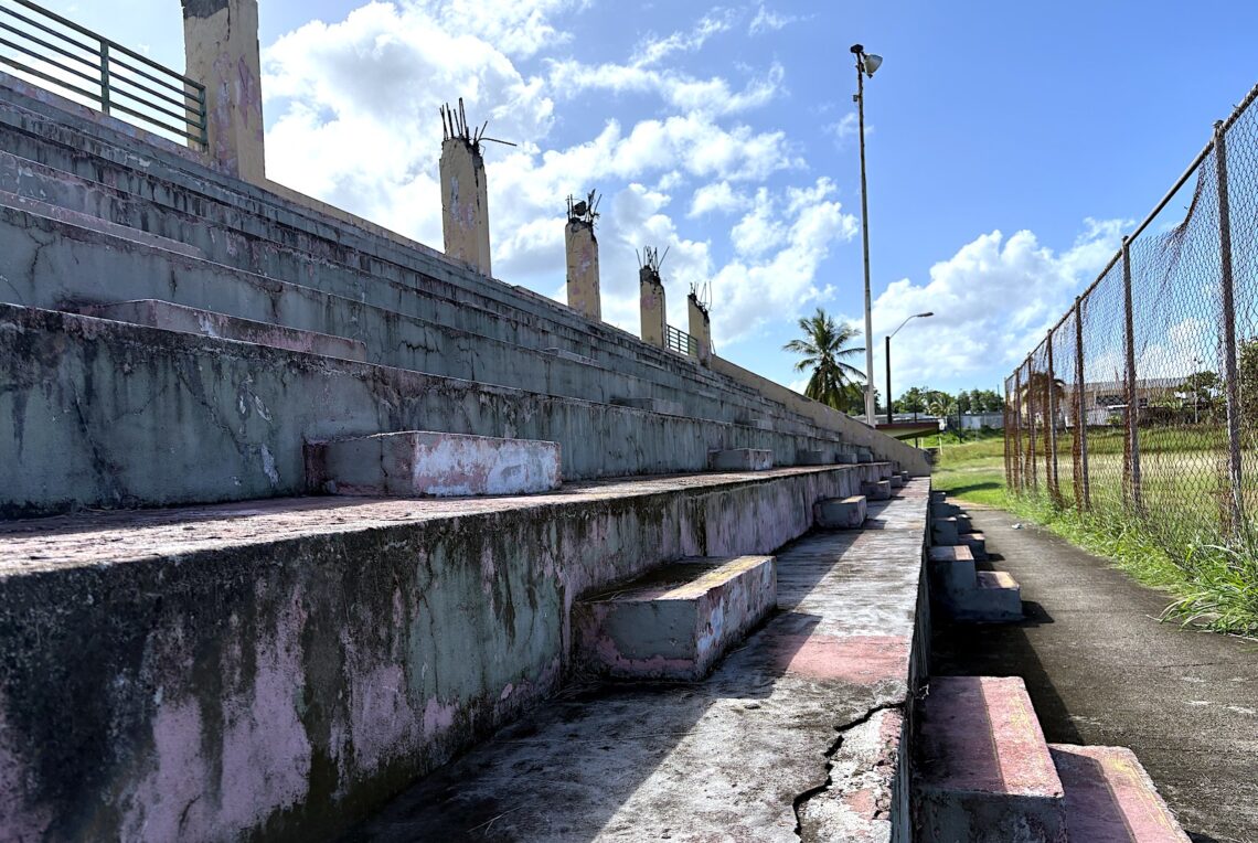 Parque de béisbol de Villas de Río Grande. (Foto: José M. Encarnación Martínez / CPI)