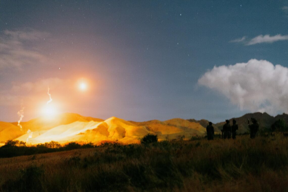 El sentido mismo de la Navidad está bajo ataque con las maniobras militares de las fuerzas armadas estadounidenses en nuestro entorno caribeño. (Foto: US NAVY / Sargento Maurion Moore / Campamento Santiago en Salinas)