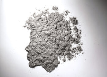 Sus autores detectaron 449 condados en los que no solo existían depósitos de cenizas, sino también una población con tasas de cáncer “notablemente” más altas. (Foto archivo)