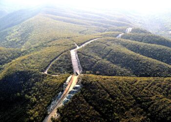 Cabe la posibilidad de que estas contradicciones no sean tales, sino parte de una estrategia deliberada destinada a confundir, fragmentar el debate público y moldear una narrativa conveniente, como tantas veces ha ocurrido en este cuatrienio. (Foto: Wilfredo Avilés)