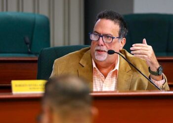 La medida exigiría una respuesta inmediata del Estado, la movilización de recursos y una fiscalización efectiva para proteger la niñez, explicó el representante por acumulación Denis Márquez. (Foto archivo)